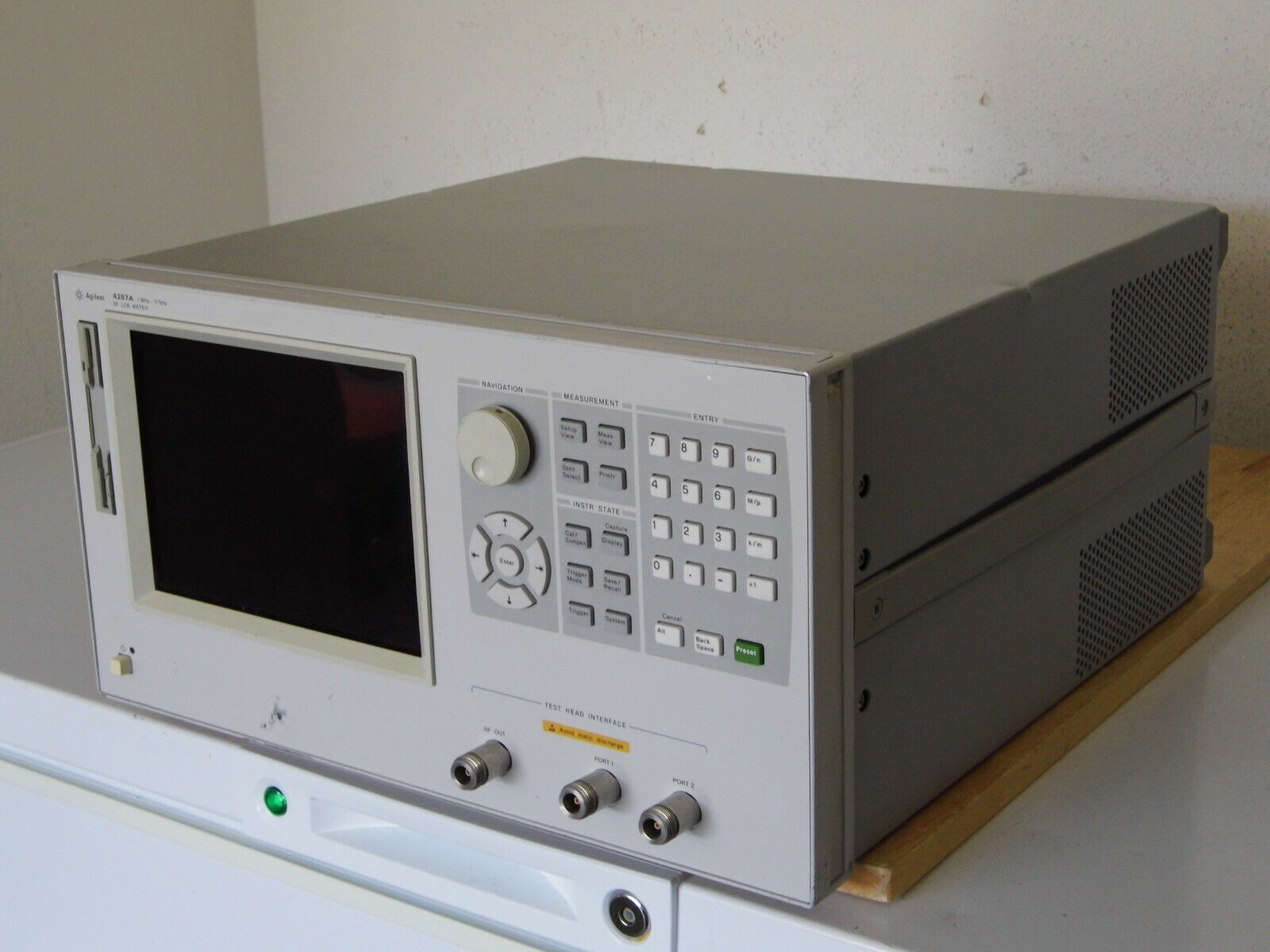 Agilent / HP 4287A 1 MHz to 3 GHz RF LCR Meter Agilent / HP 4287A 1 MHz to 3 GHz RF LCR Meter